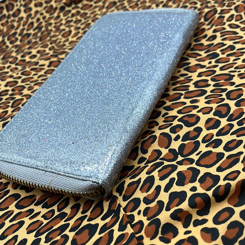 Silver glitter wallet
